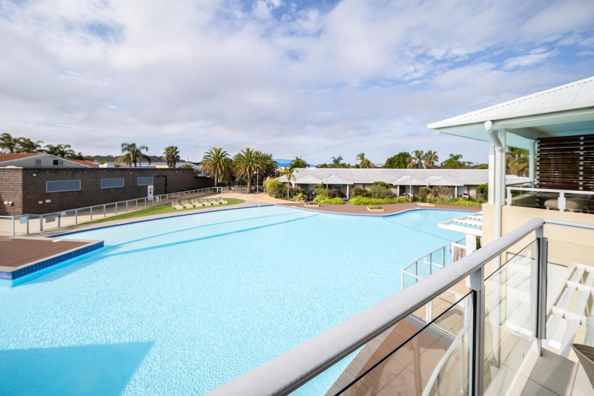 Oaks Port Stephens Pacific Blue Resort Саламандер-Бей Екстер'єр фото